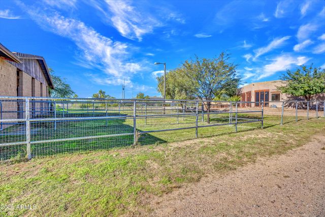 10517 E EVERGREEN Street, Mesa, AZ 85207