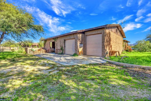 10517 E EVERGREEN Street, Mesa, AZ 85207