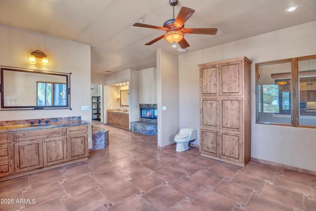 10517 E EVERGREEN Street, Mesa, AZ 85207