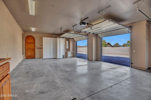 10517 E EVERGREEN Street, Mesa, AZ 85207