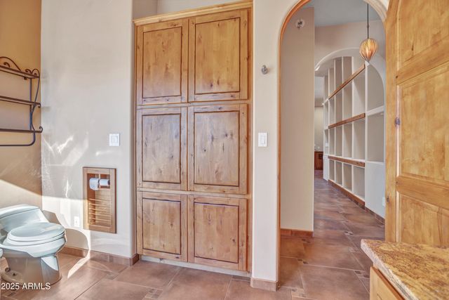 10517 E EVERGREEN Street, Mesa, AZ 85207