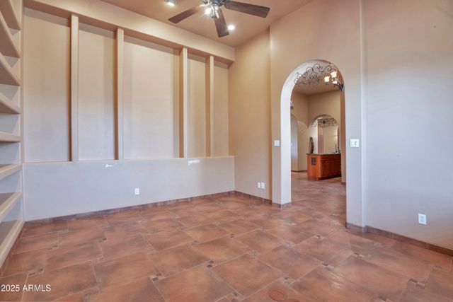 10517 E EVERGREEN Street, Mesa, AZ 85207