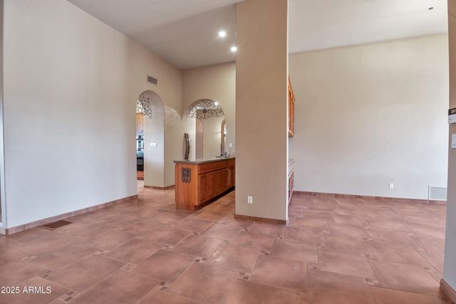 10517 E EVERGREEN Street, Mesa, AZ 85207