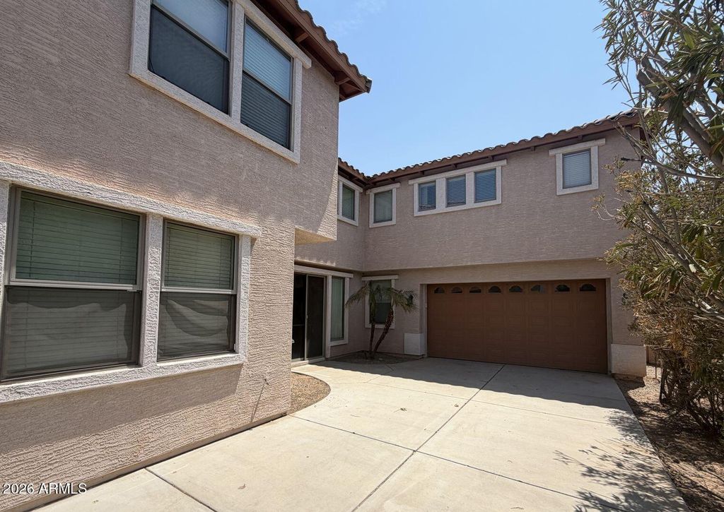 1365 E COLORADO Loop, Casa Grande, AZ 85122 — photo 4