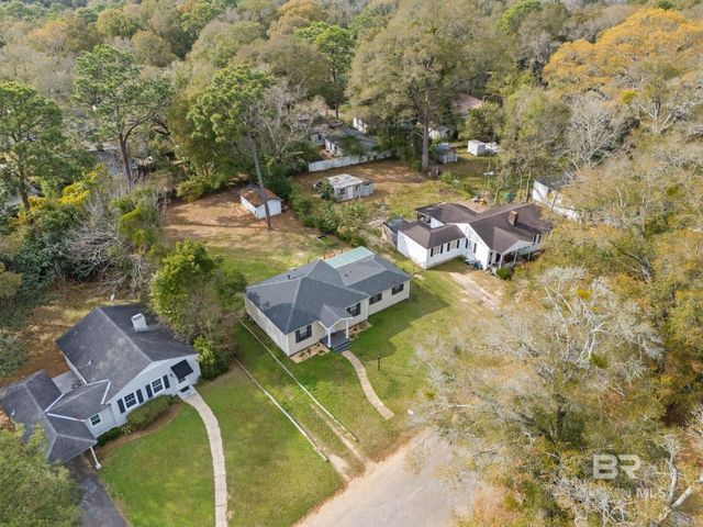 301 Azalea Circle, Mobile, AL 36608