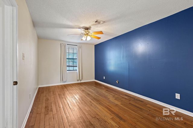 301 Azalea Circle, Mobile, AL 36608