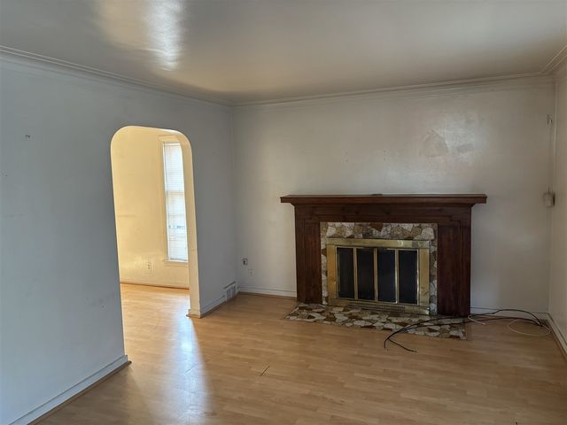 10301 Morang Avenue, Detroit, MI 48224