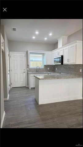 2104 Stauffer Street, Weslaco, TX 78596