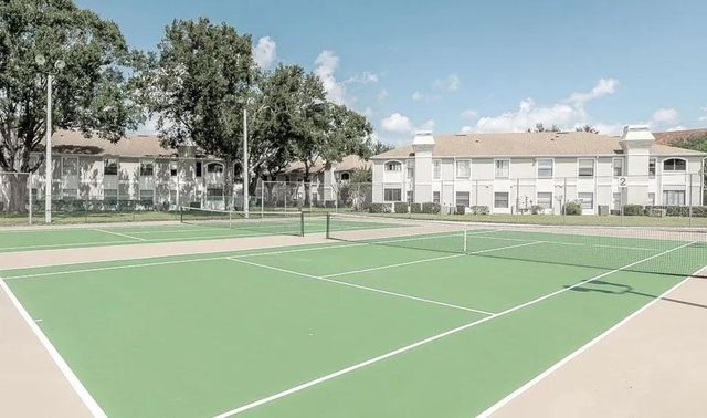 3298 SEMORAN BOULEVARD 14, Orlando, FL 32822