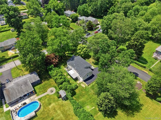 31 Larkspur Drive, Brewster, NY 10509