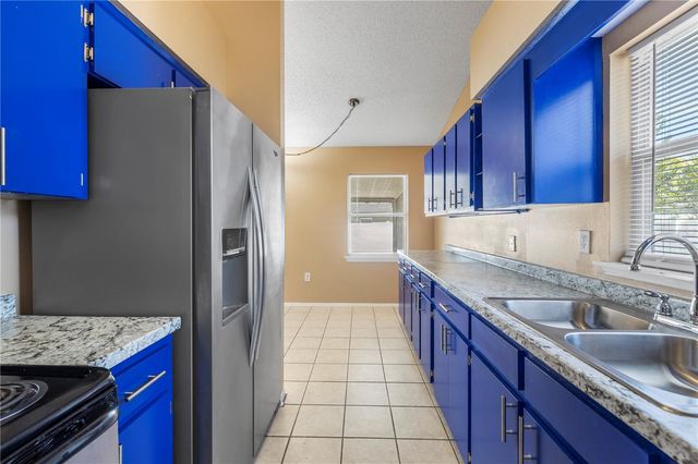 6210 VINTAGE DRIVE, Lakeland, FL 33809