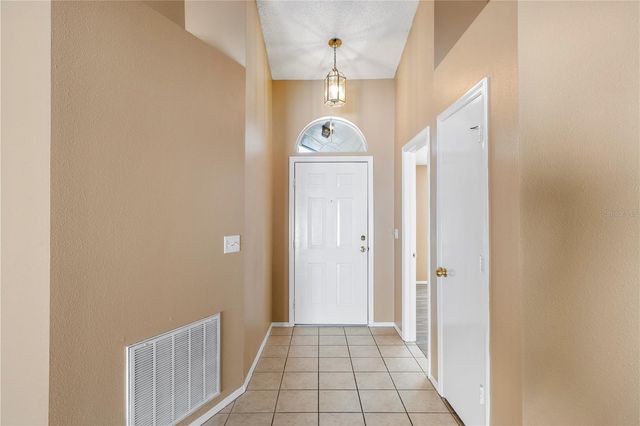 6210 VINTAGE DRIVE, Lakeland, FL 33809