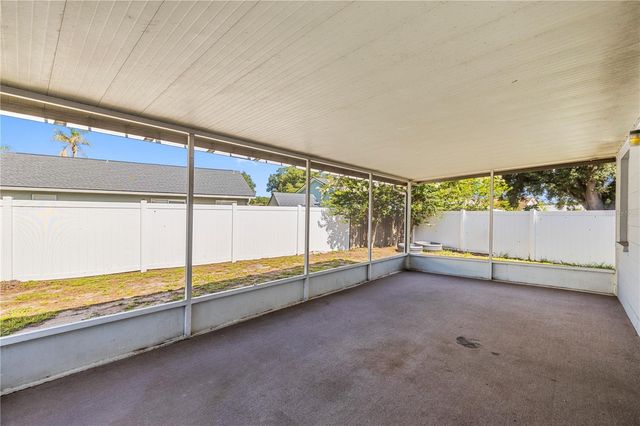 6210 VINTAGE DRIVE, Lakeland, FL 33809