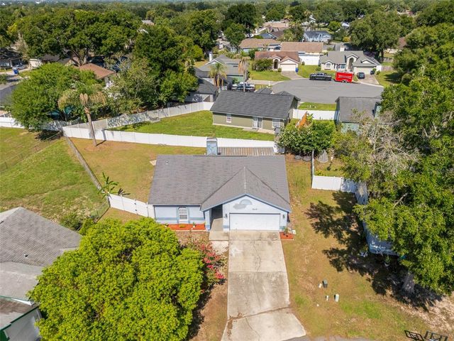 6210 VINTAGE DRIVE, Lakeland, FL 33809
