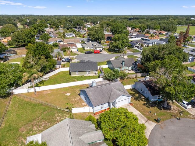 6210 VINTAGE DRIVE, Lakeland, FL 33809