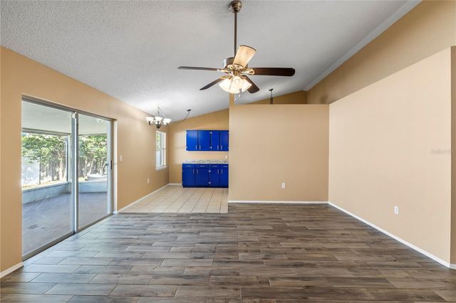 6210 VINTAGE DRIVE, Lakeland, FL 33809