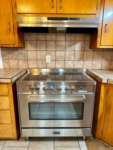 7704 Dollarway Road, White Hall, AR 71602