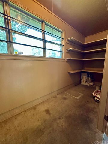 7704 Dollarway Road, White Hall, AR 71602