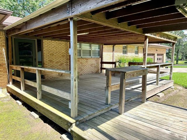7704 Dollarway Road, White Hall, AR 71602