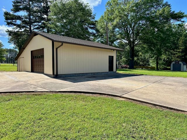 7704 Dollarway Road, White Hall, AR 71602