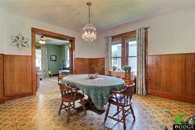 643 W Military Avenue, Fremont, NE 68025