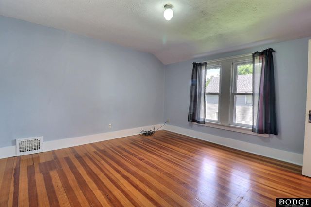 643 W Military Avenue, Fremont, NE 68025