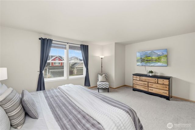 22548 SE 268th Place, Maple Valley, WA 98038