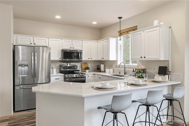 22548 SE 268th Place, Maple Valley, WA 98038