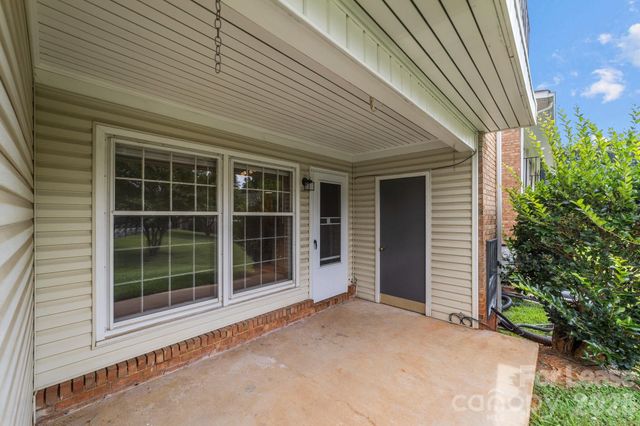4605 Coronado Drive Q, Charlotte, NC 28212