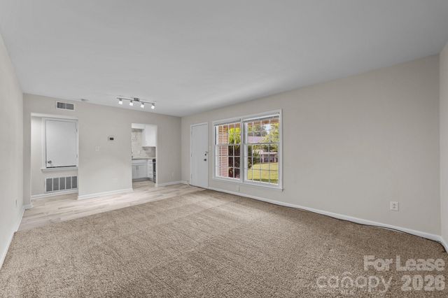 4605 Coronado Drive Q, Charlotte, NC 28212