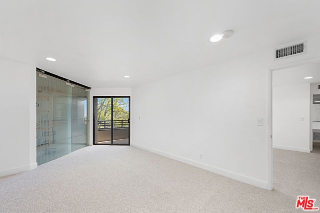 4589 Via Marisol 267, Los Angeles, CA 90042