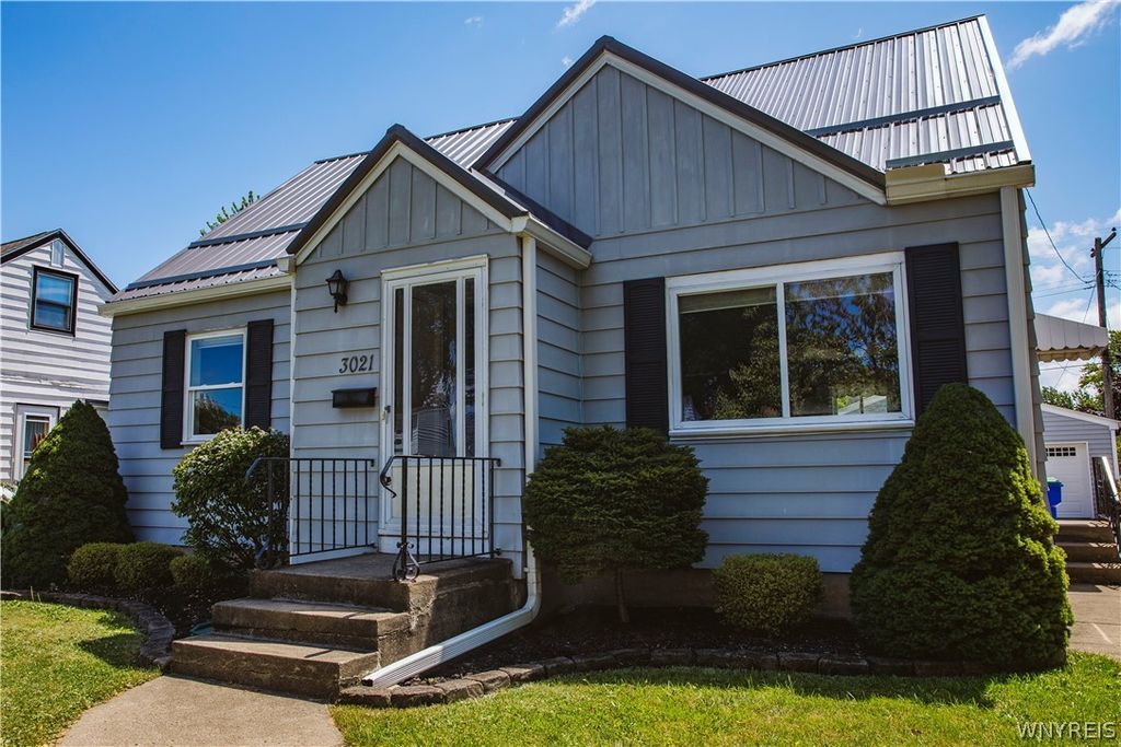 3021 Kirschner Parkway, Hamburg, NY 14075