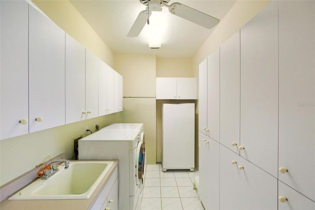 4544 LONGSPUR LANE, Sarasota, FL 34238