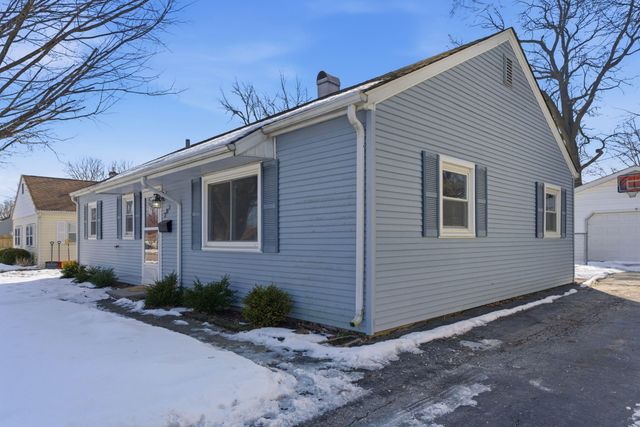 202 Northview Drive, Valparaiso, IN 46383