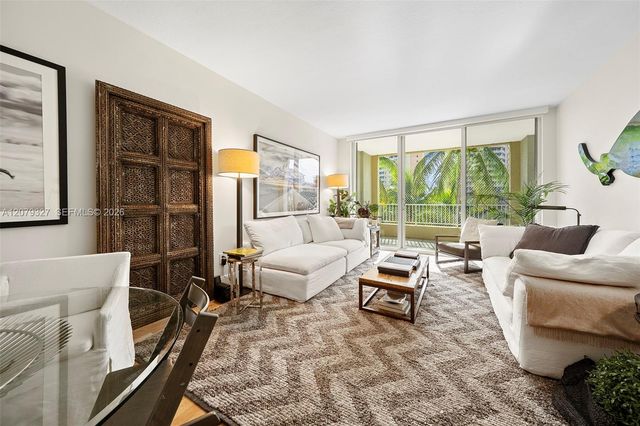 717 Crandon Boulevard 407, Key Biscayne, FL 33149