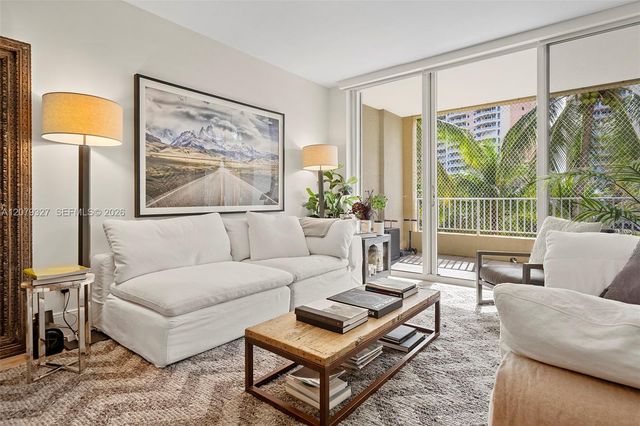 717 Crandon Boulevard 407, Key Biscayne, FL 33149
