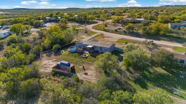 339 COUNTY ROAD 5631, Castroville, TX 78009