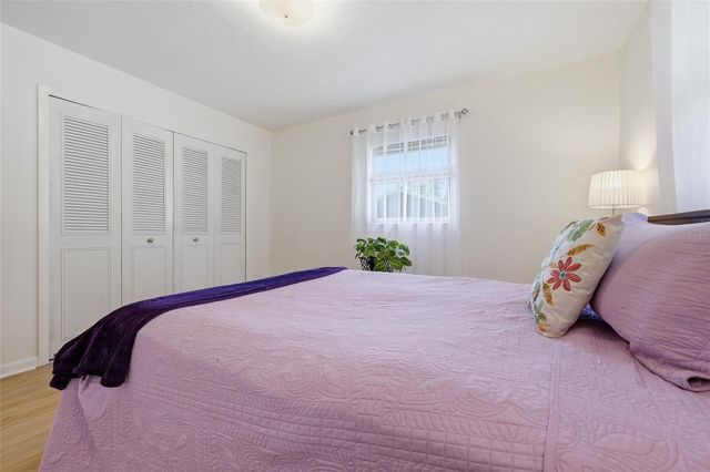 6526 NW 33RD TERRACE, Gainesville, FL 32653