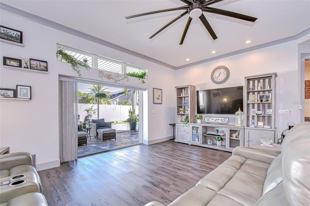 1511 ORACLE DRIVE, Sun City Center, FL 33573