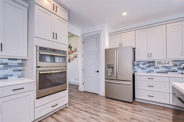 1511 ORACLE DRIVE, Sun City Center, FL 33573