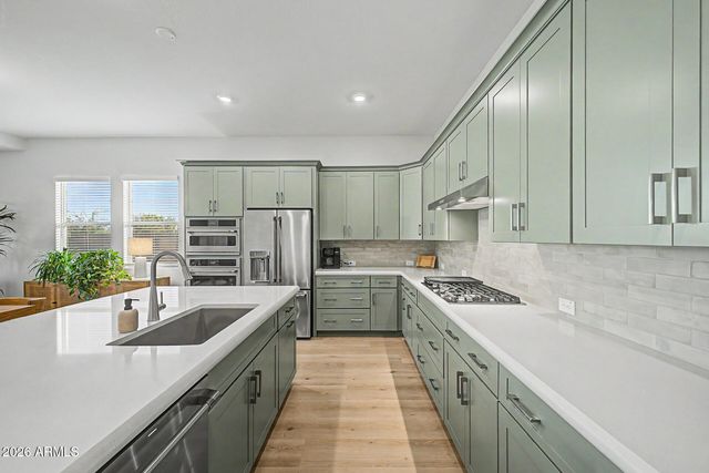 23011 E ARROWHEAD Trail, Queen Creek, AZ 85142