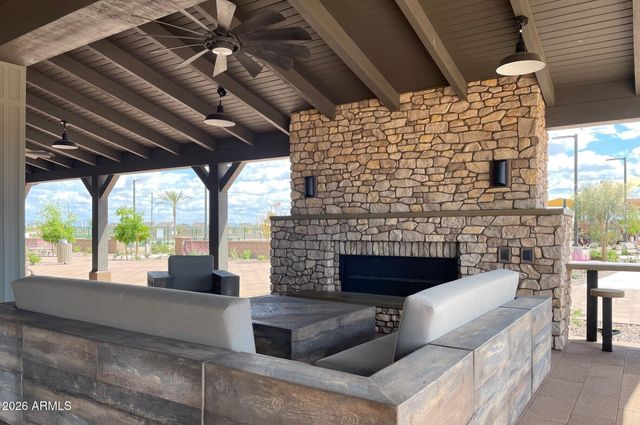 23011 E ARROWHEAD Trail, Queen Creek, AZ 85142