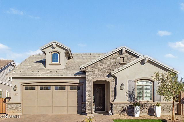 23011 E ARROWHEAD Trail, Queen Creek, AZ 85142