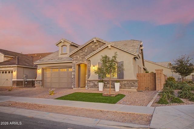 23011 E ARROWHEAD Trail, Queen Creek, AZ 85142