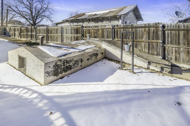 501 N Houston Street, Shamrock, TX 79079