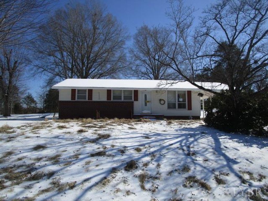 902 Ainsley Street, Martinsville, VA 24112