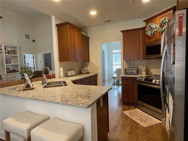 33 Heartwood SW Drive, Cartersville, GA 30120