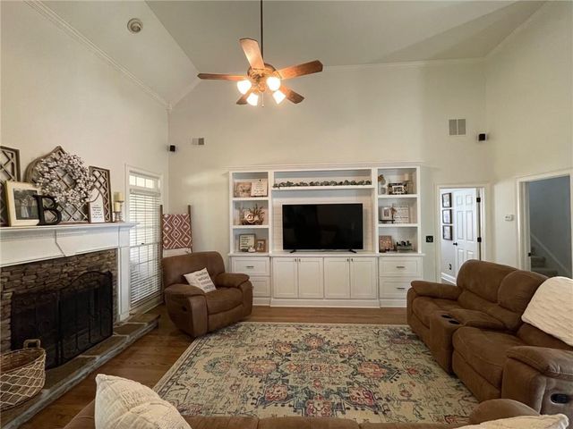 33 Heartwood SW Drive, Cartersville, GA 30120