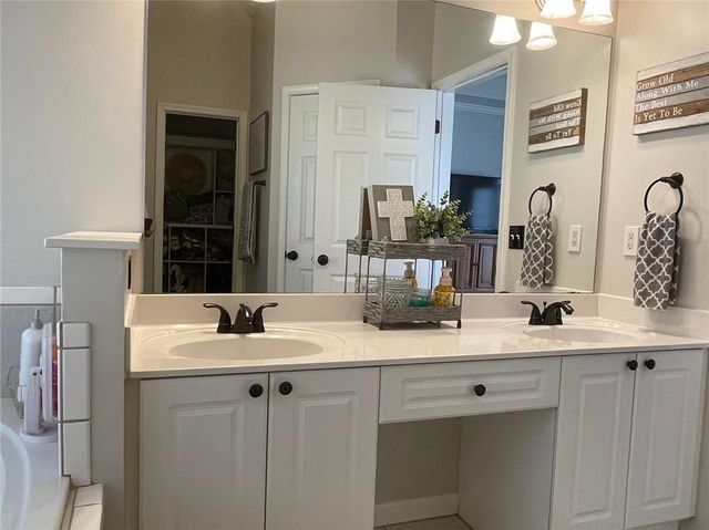 33 Heartwood SW Drive, Cartersville, GA 30120