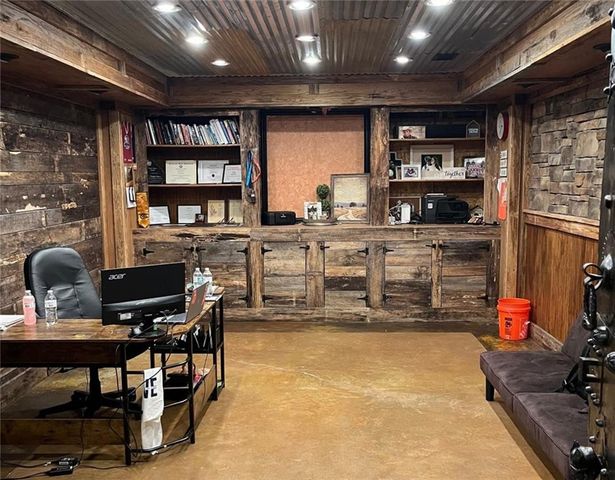 33 Heartwood SW Drive, Cartersville, GA 30120